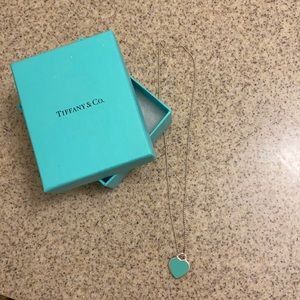 TIFFANY & CO NECKLACE